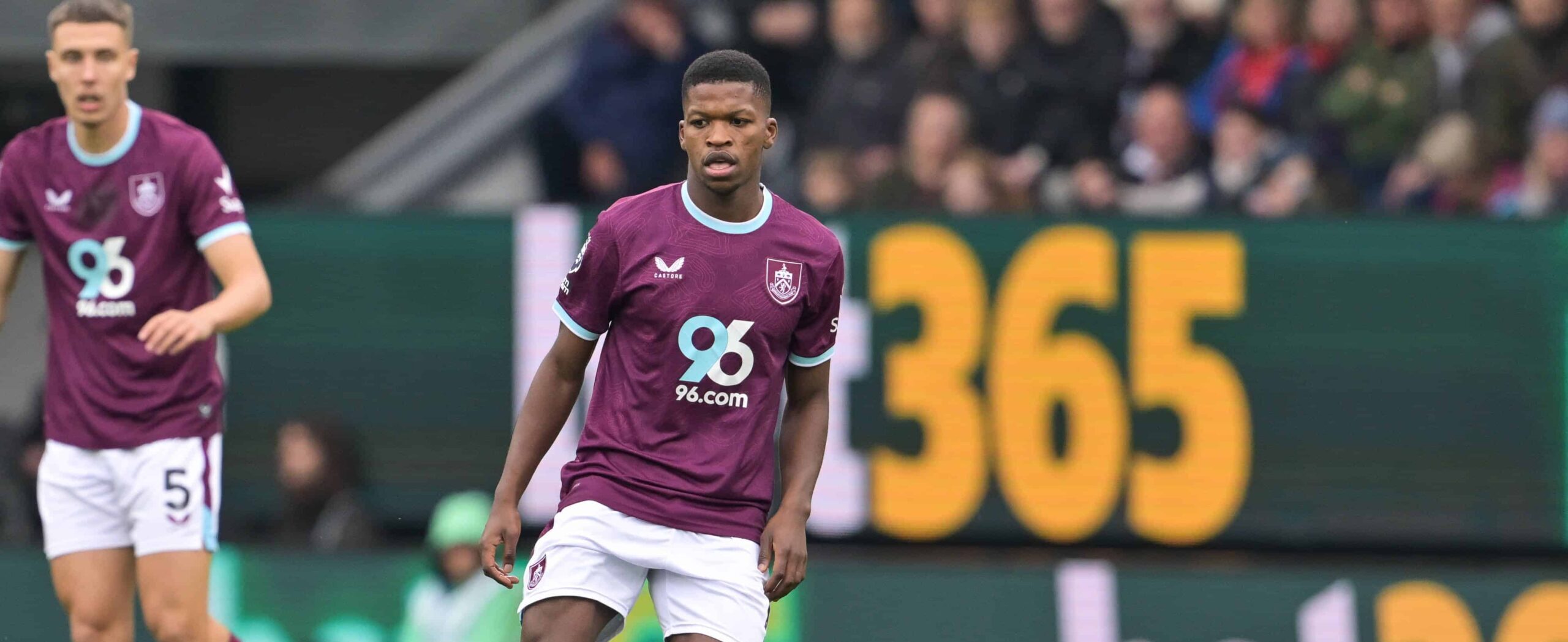 Florentino Luis in action for Burnley in 2025