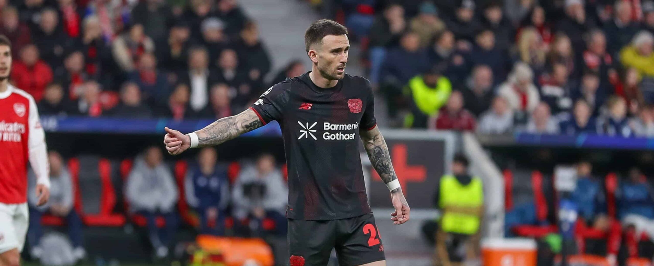 Aleix Garcia in action for Leverkusen