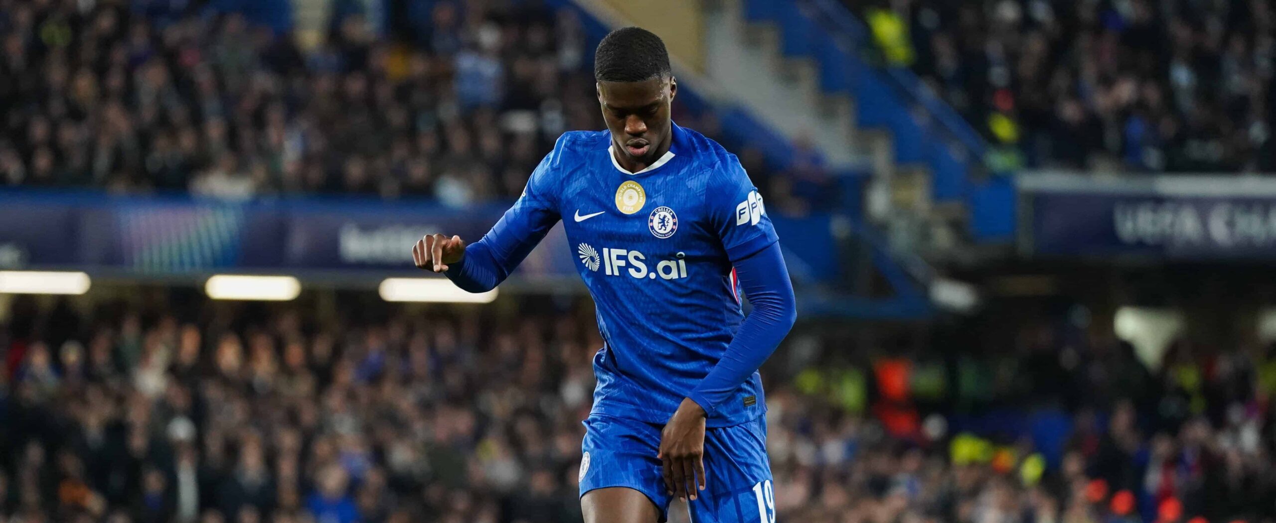 Mamadou Sarr in action for Chelsea in 2026
