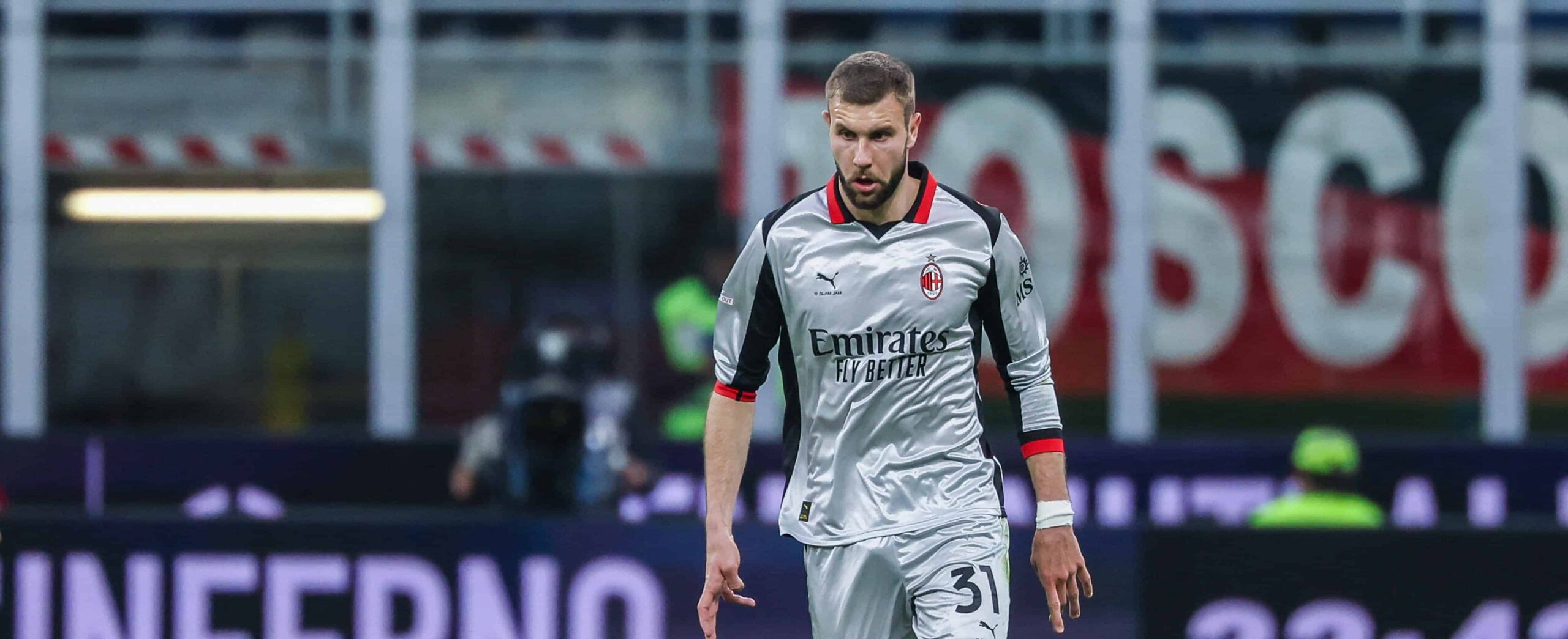 Strahinja Pavlovic in action for Ac Milan in 2026