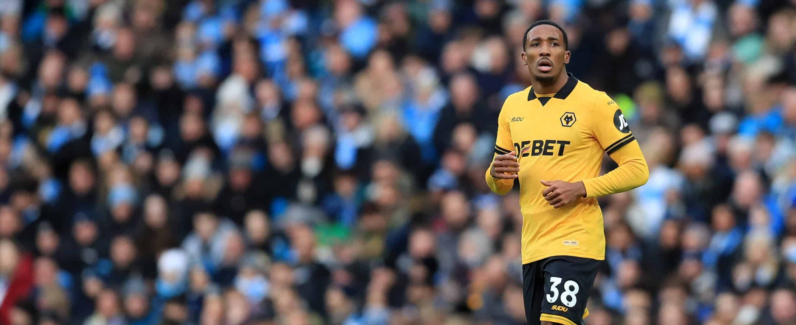 Jackson Tchatchoua in action for Wolves in 2026