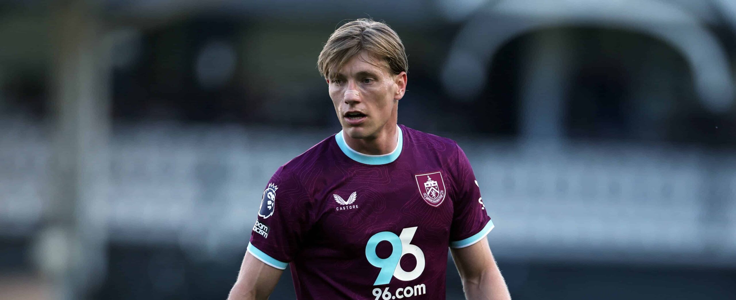 Zian Flemming in action for Burnley in 2026
