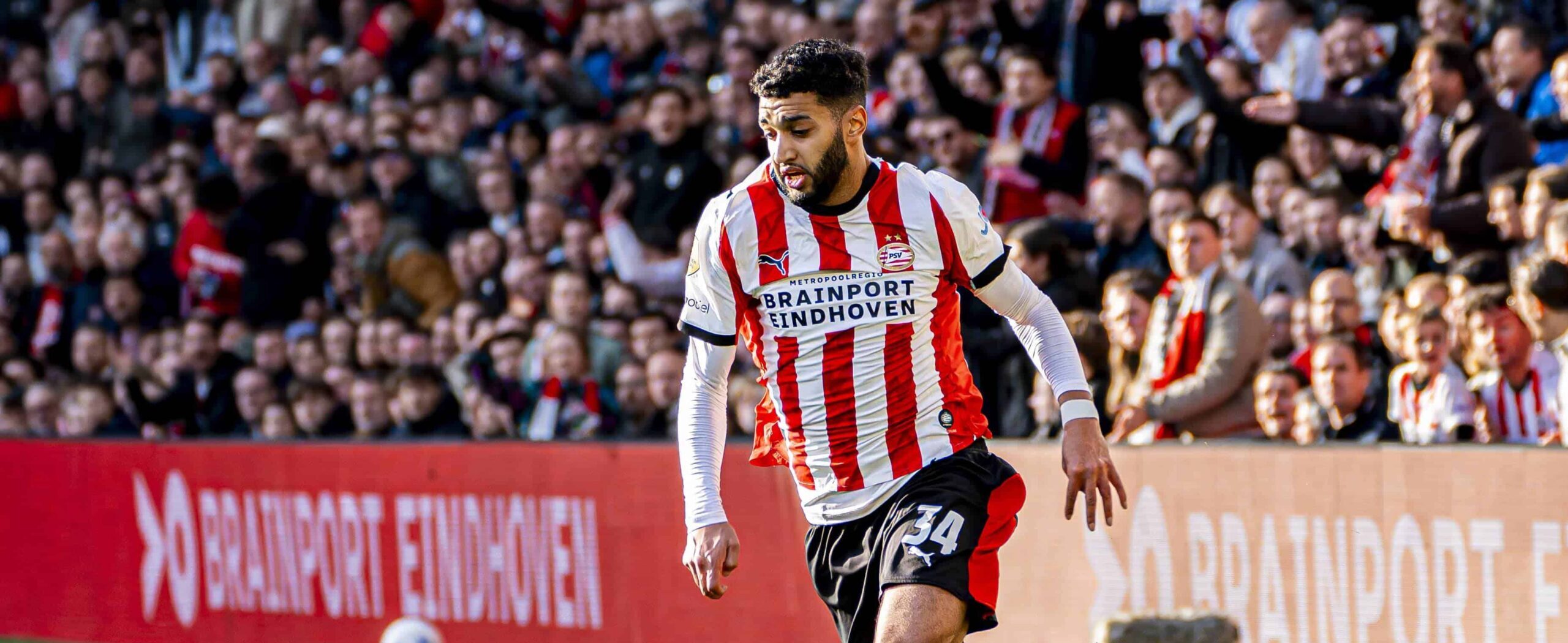 Ismael Saibari in action for PSV in 2026