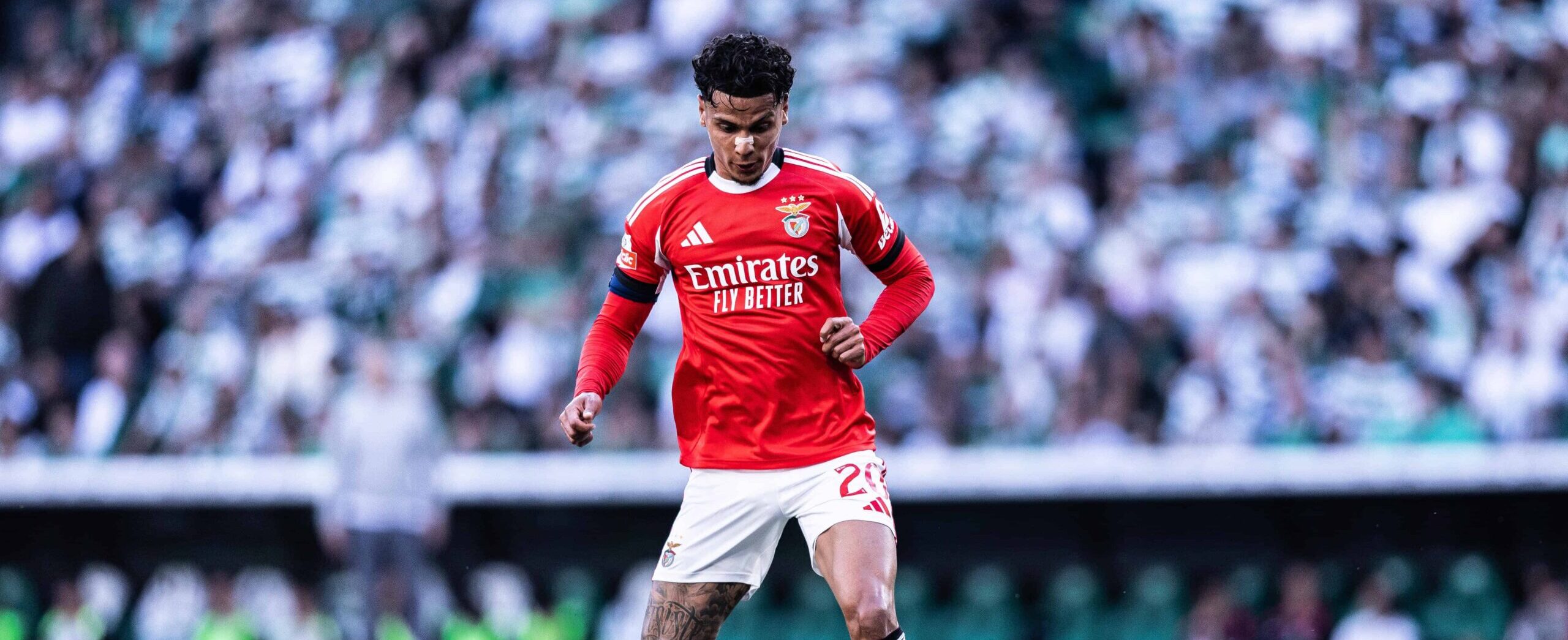 Richard Rios in action for Benfica in 2026