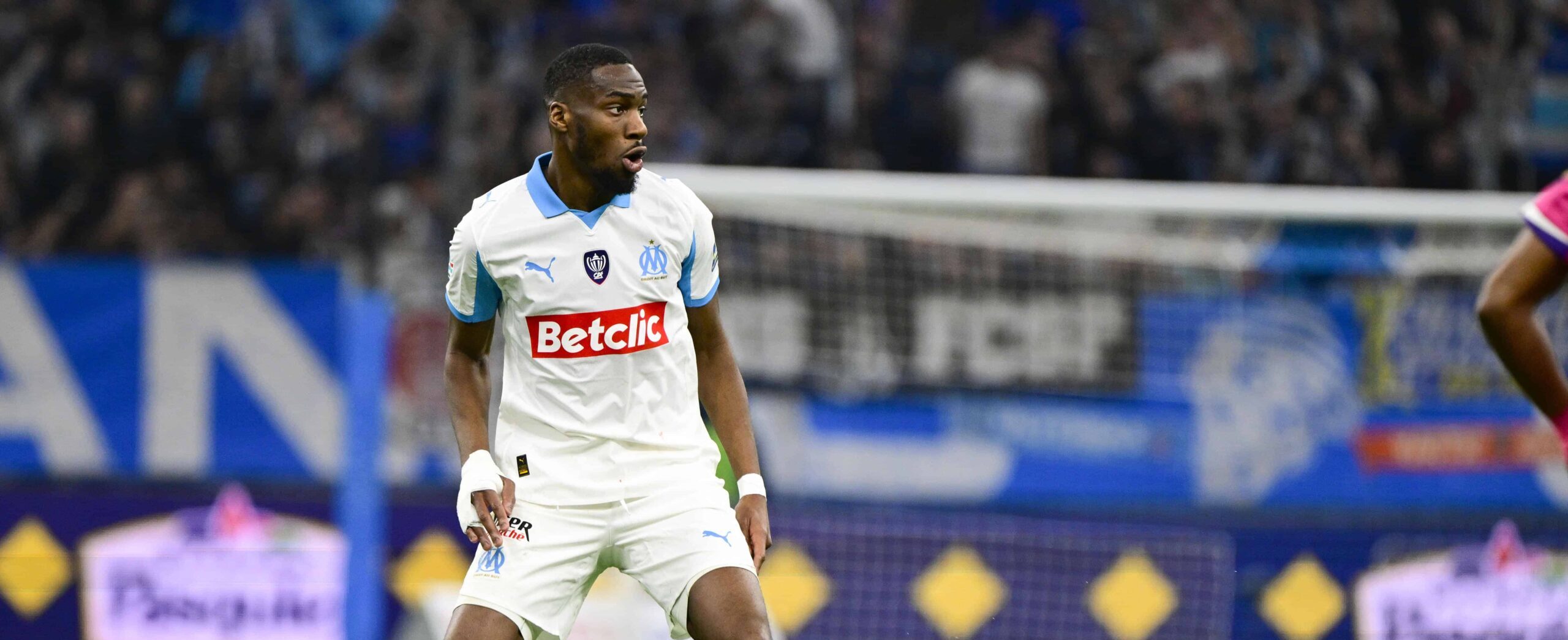 Kondogbia in action for Marseille in 2026