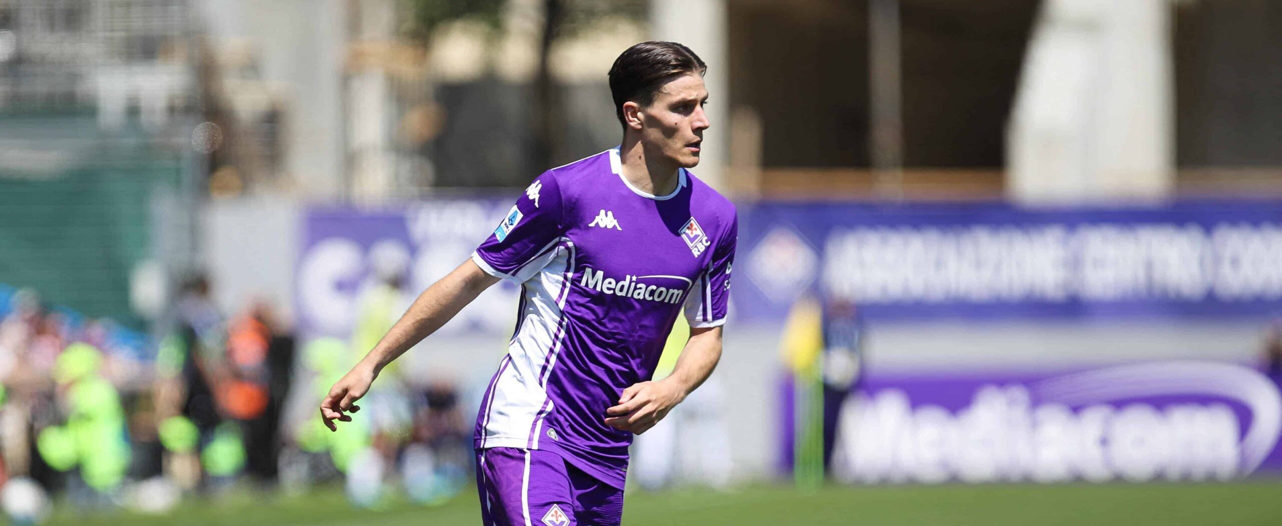 Nicolo Fagioli in action for Fiorentina in 2026