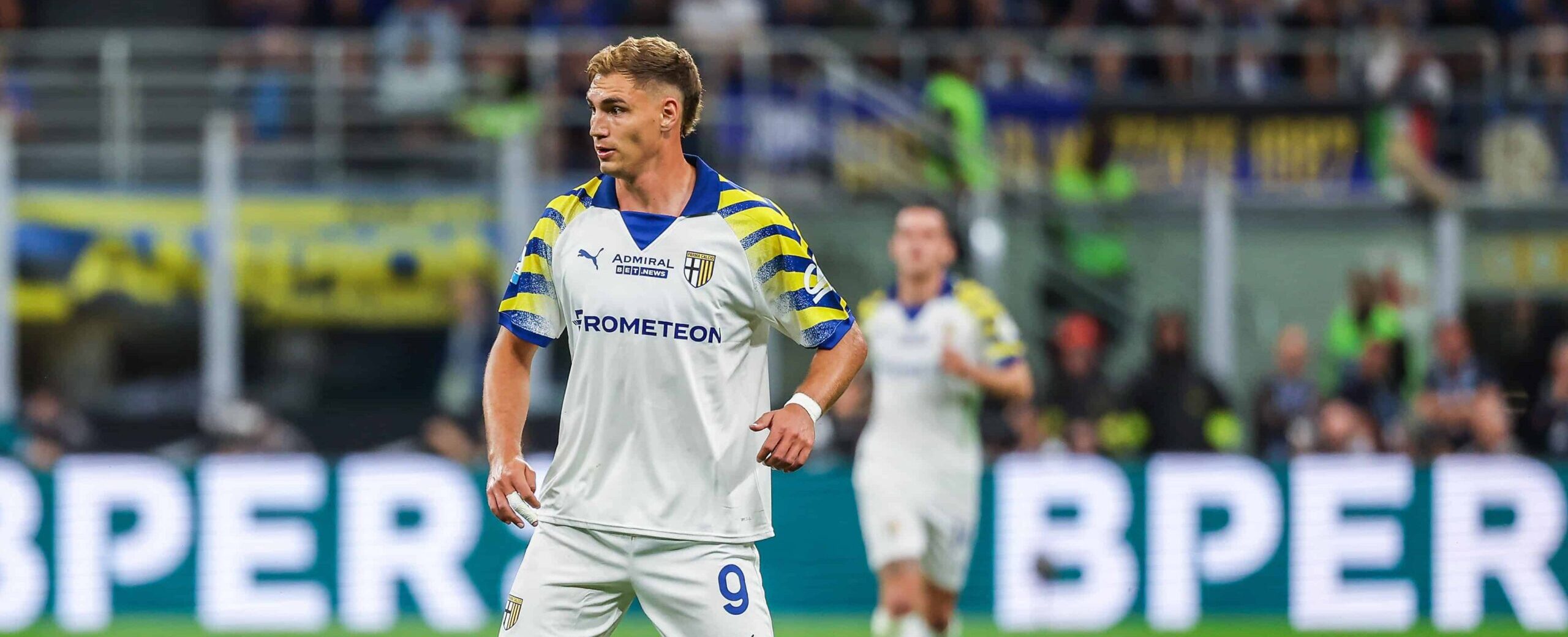 Mateo Pellegrino in action for Parma in 2026