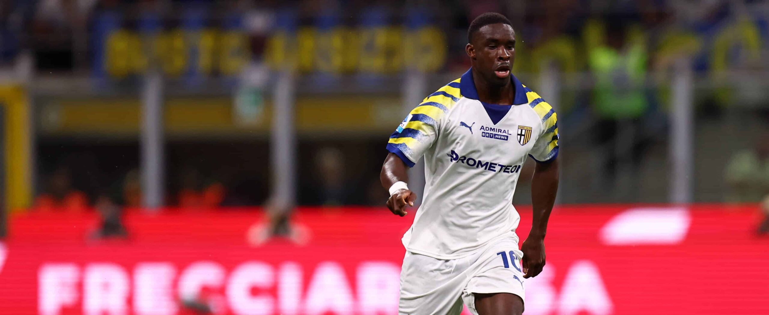 Mandela Keita in action for Parma in 2026