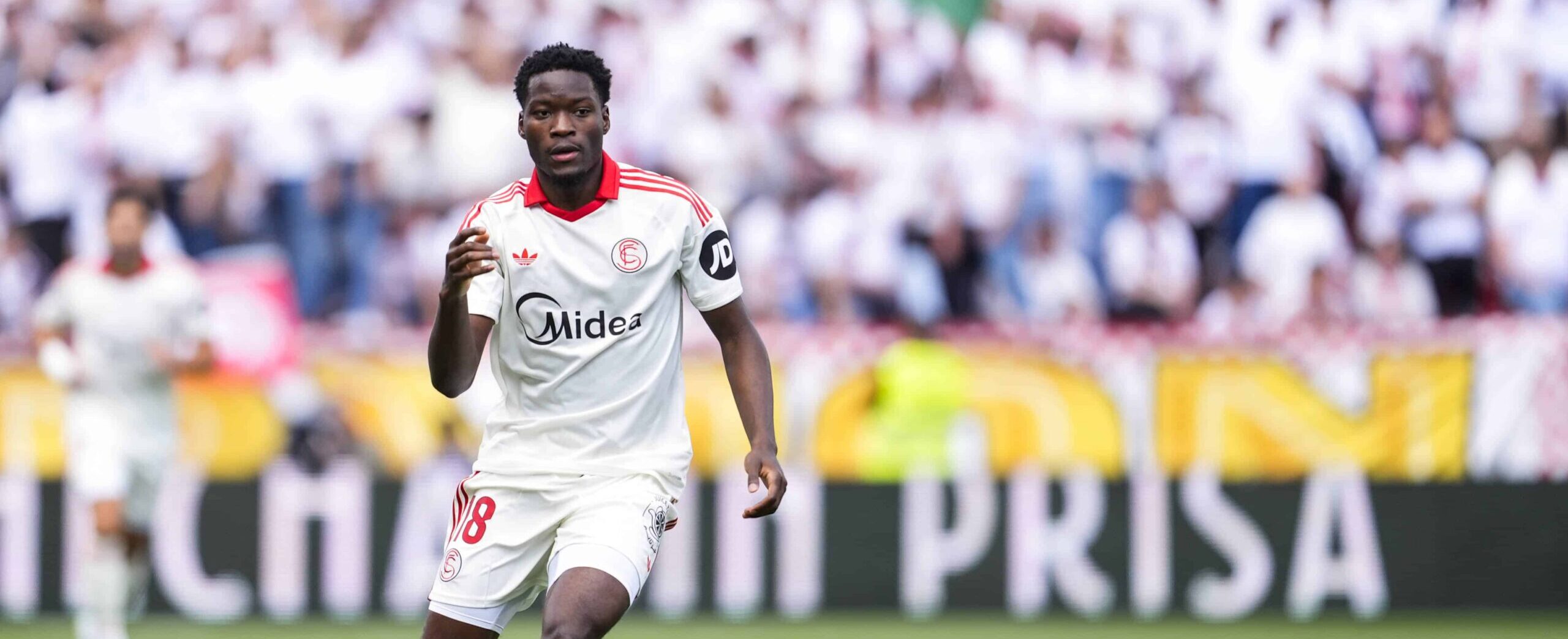 Lucien Agoume in action for Sevilla in 2026