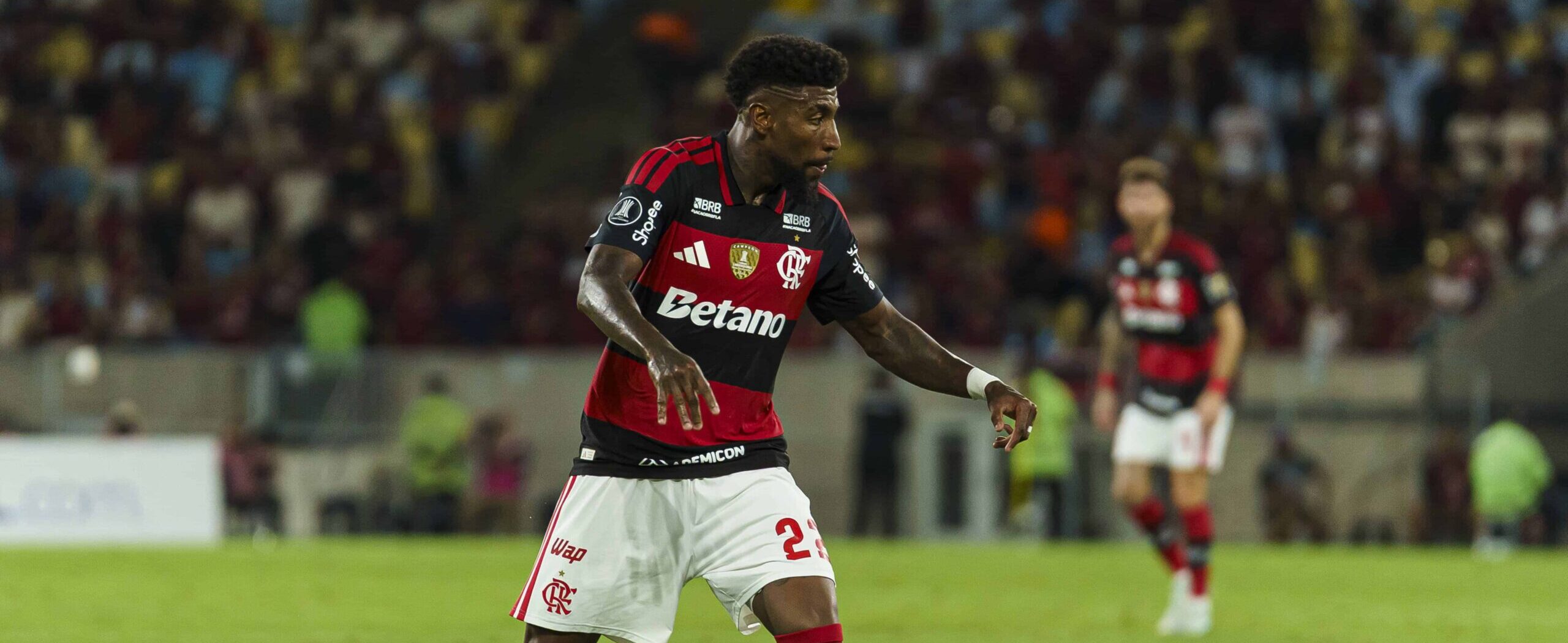 Emerson Royal in action for Flamengo in 2026