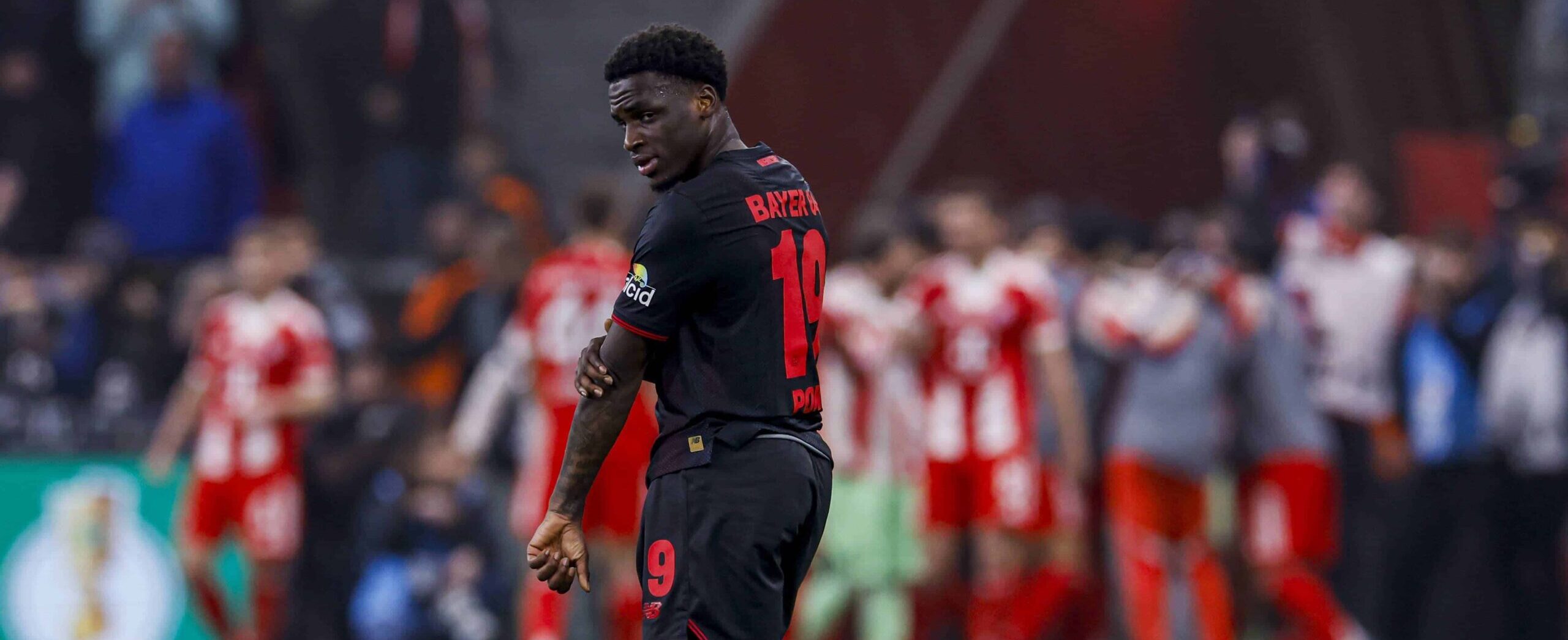 Ernest Poku in action for Leverkusen in 2026