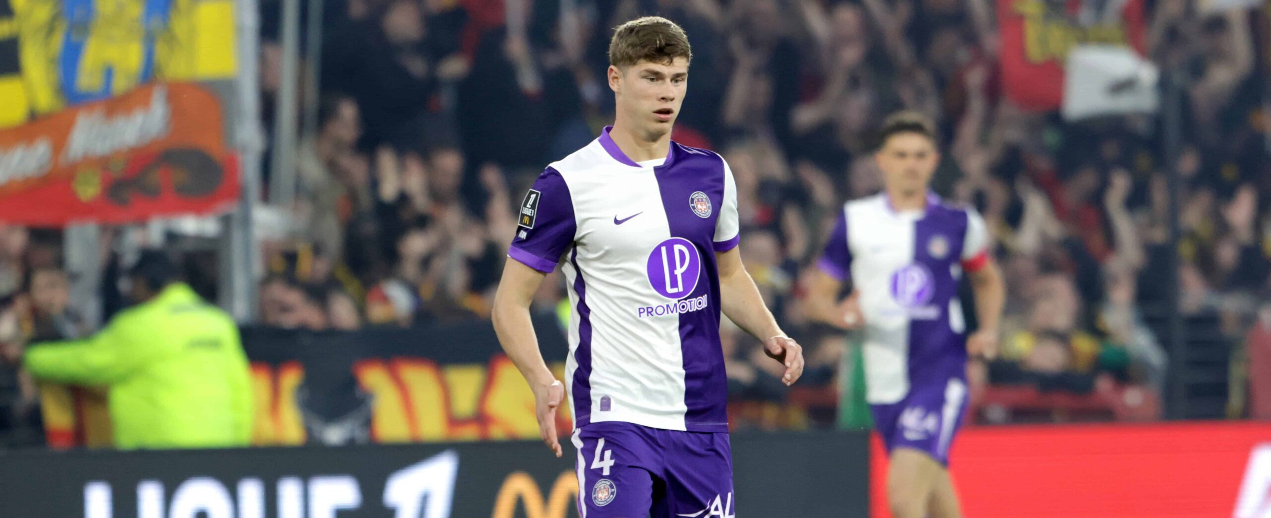 CHARLIE CRESSWELL in action in 2026