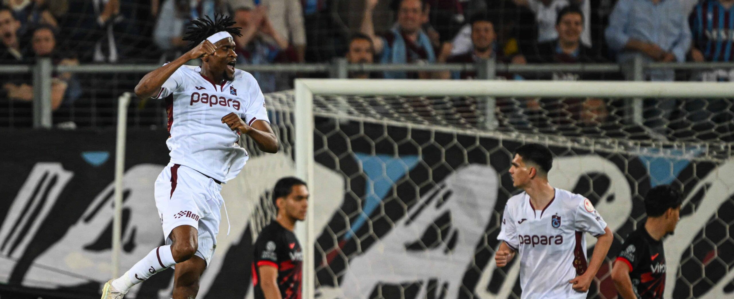 Chibuike Nwaiwu in action for Trabzon in 2026