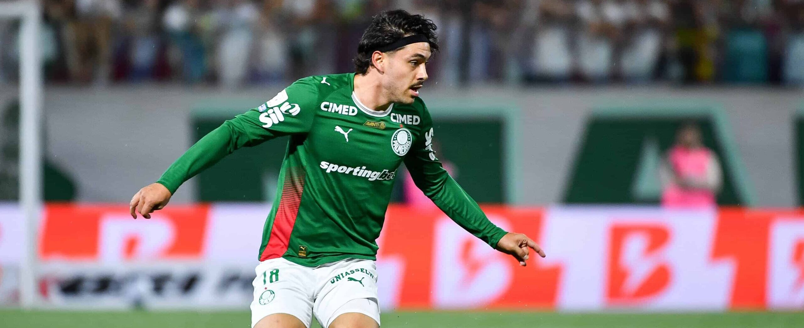 Mauricio in action for Palmeiras in 2026