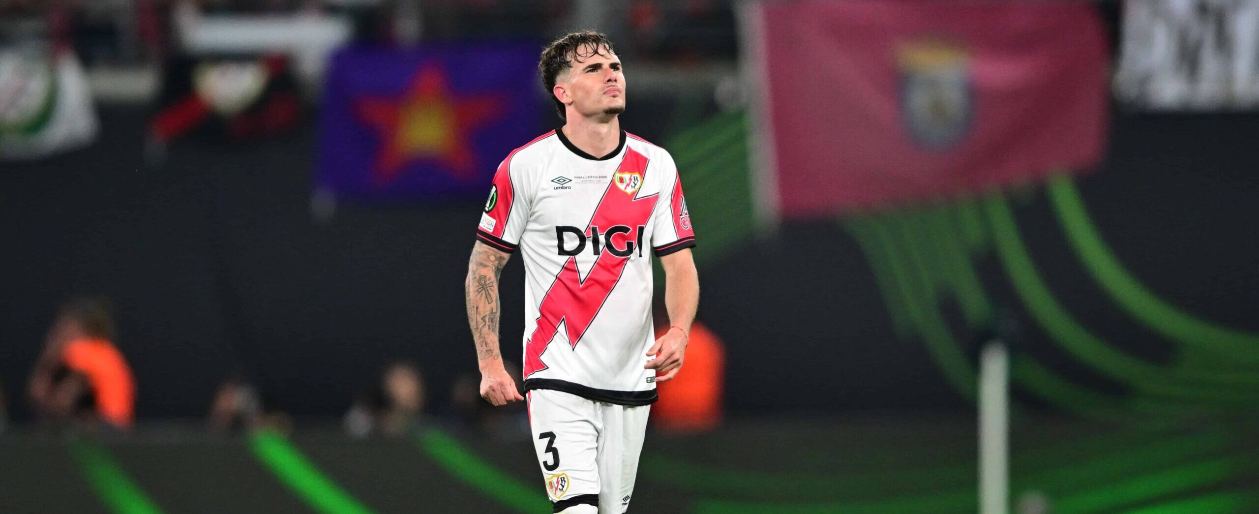 Pep Chavarria in action for Rayo in 2026