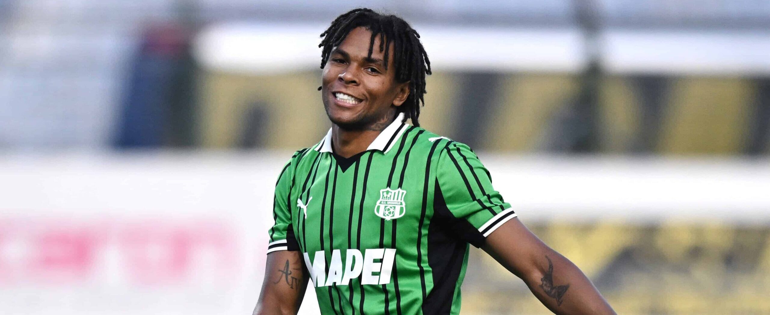 Armand Lauriente in action for Sassuolo in 2026