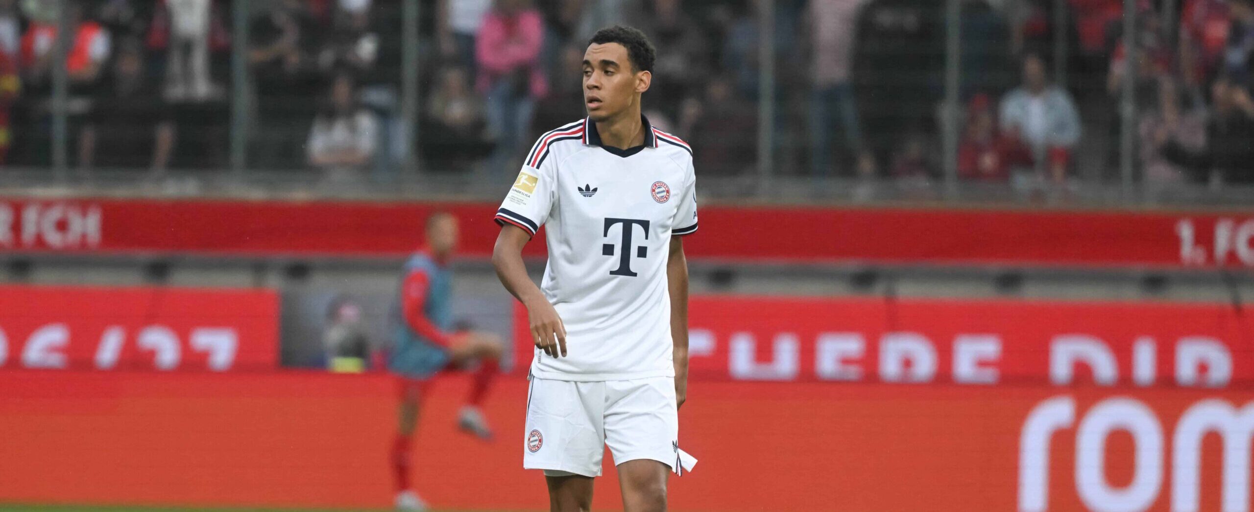 Jamal Musiala in action for Bayern in 2026