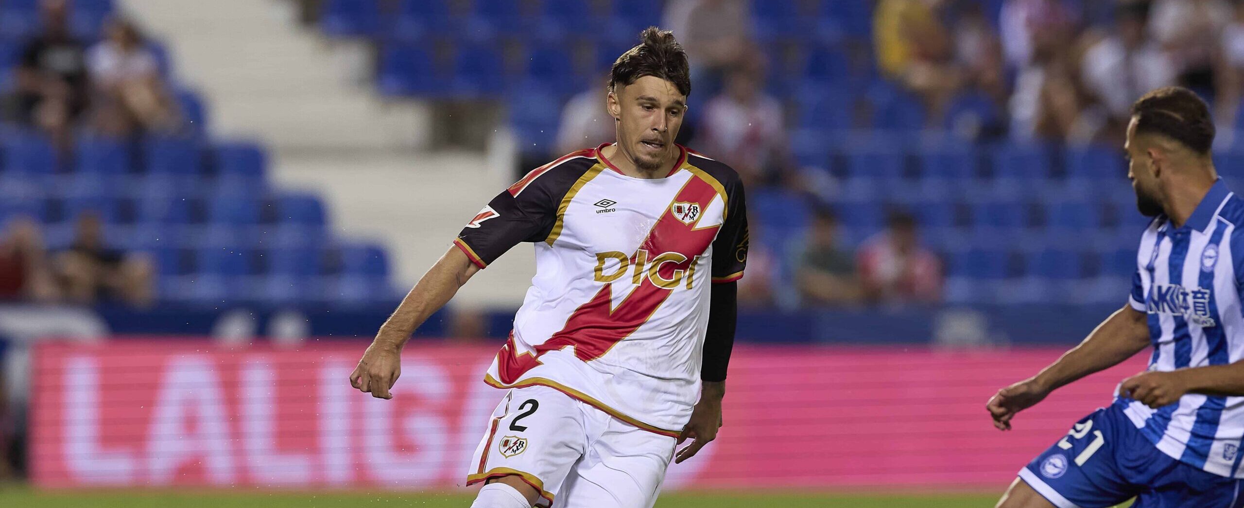 Andrei Ratiu in action for Rayo Vallecano in 2026