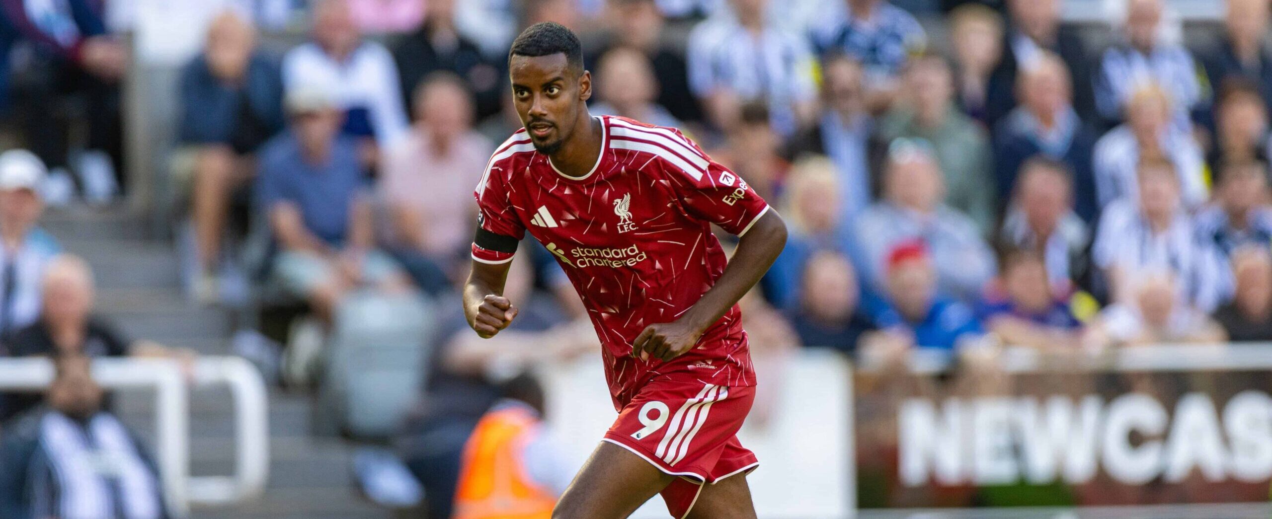 Alexander Isak in action for Liverpool in 2026