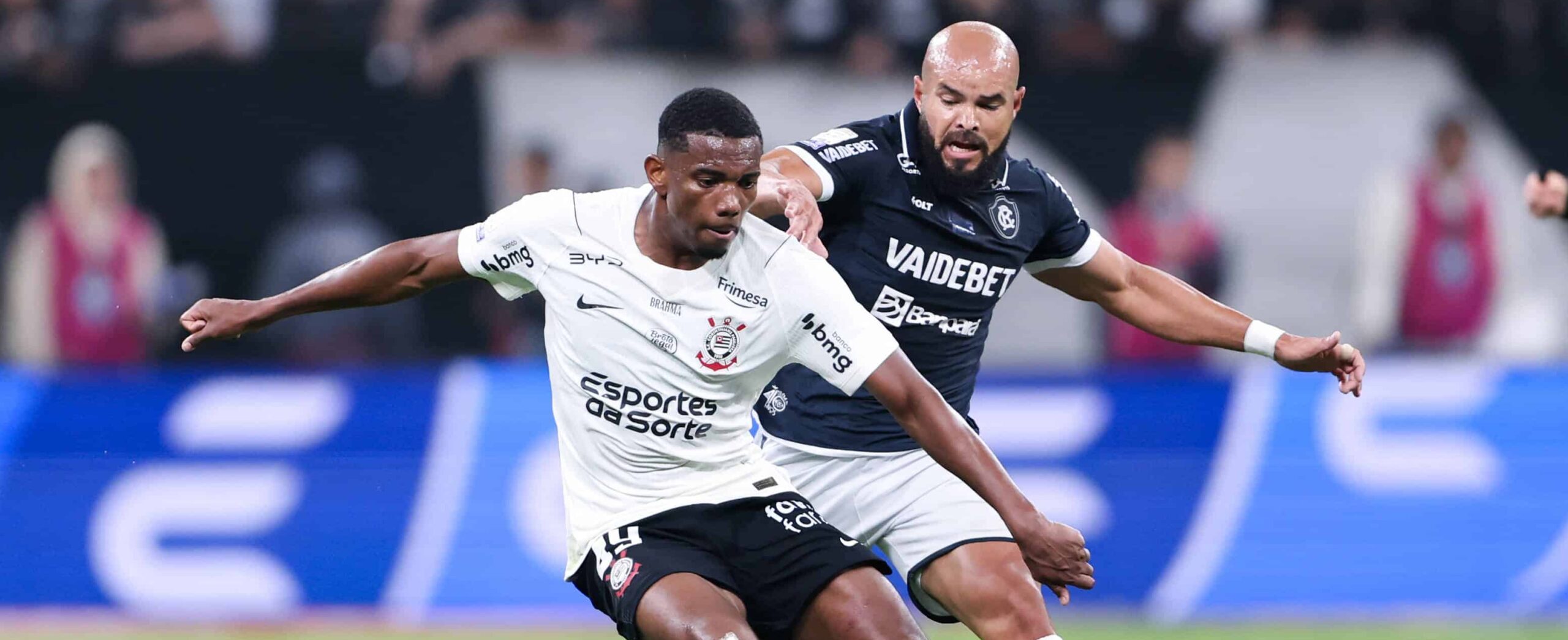 Andre Luiz in action for Corinthians in 2026