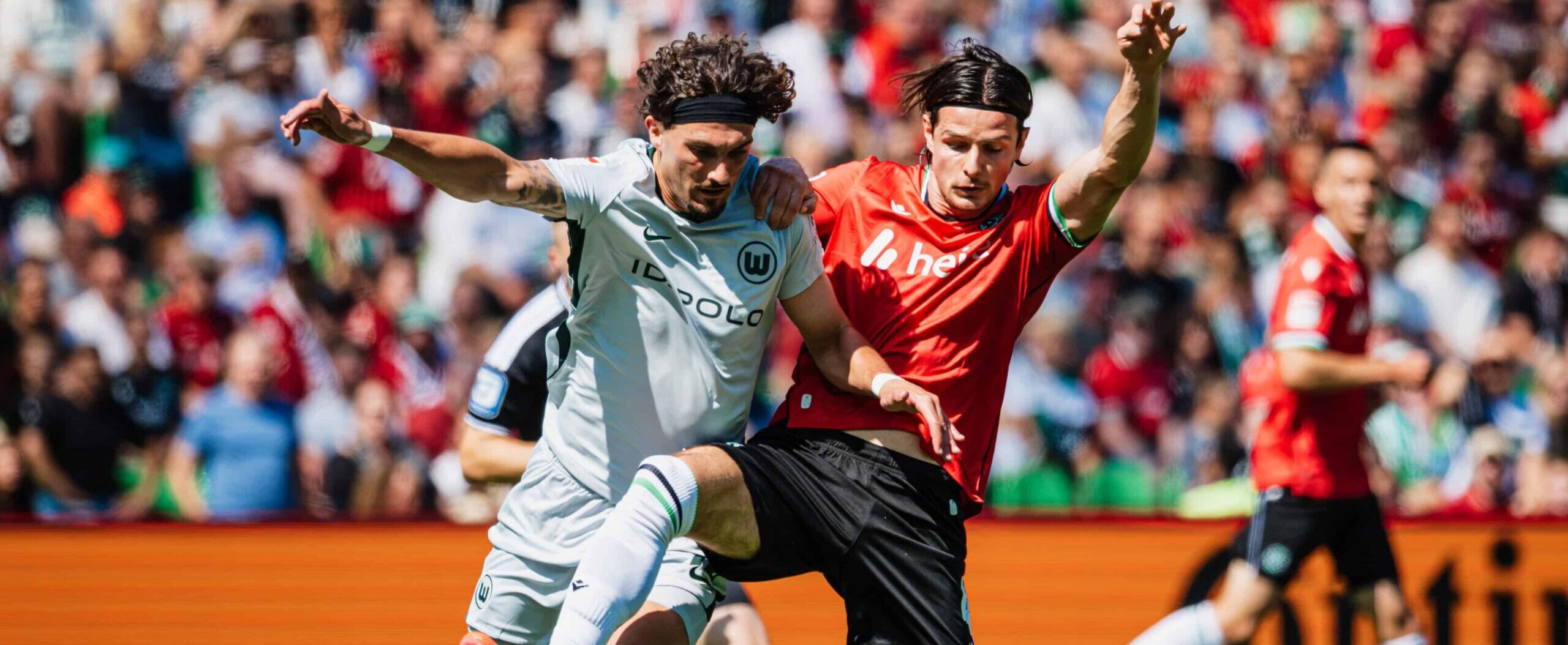 Fraser Hornby in action for Wolfsburg in 2026