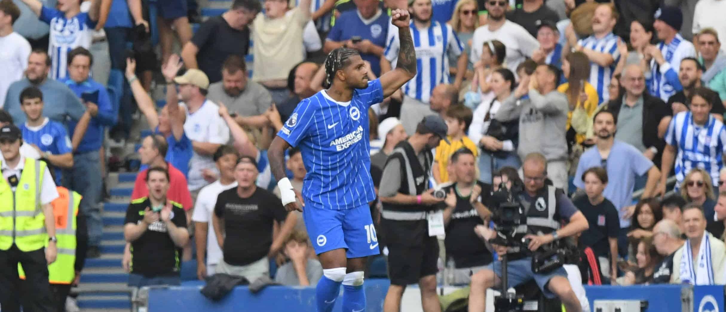 Georginio Rutter in action for Brighton in 2026