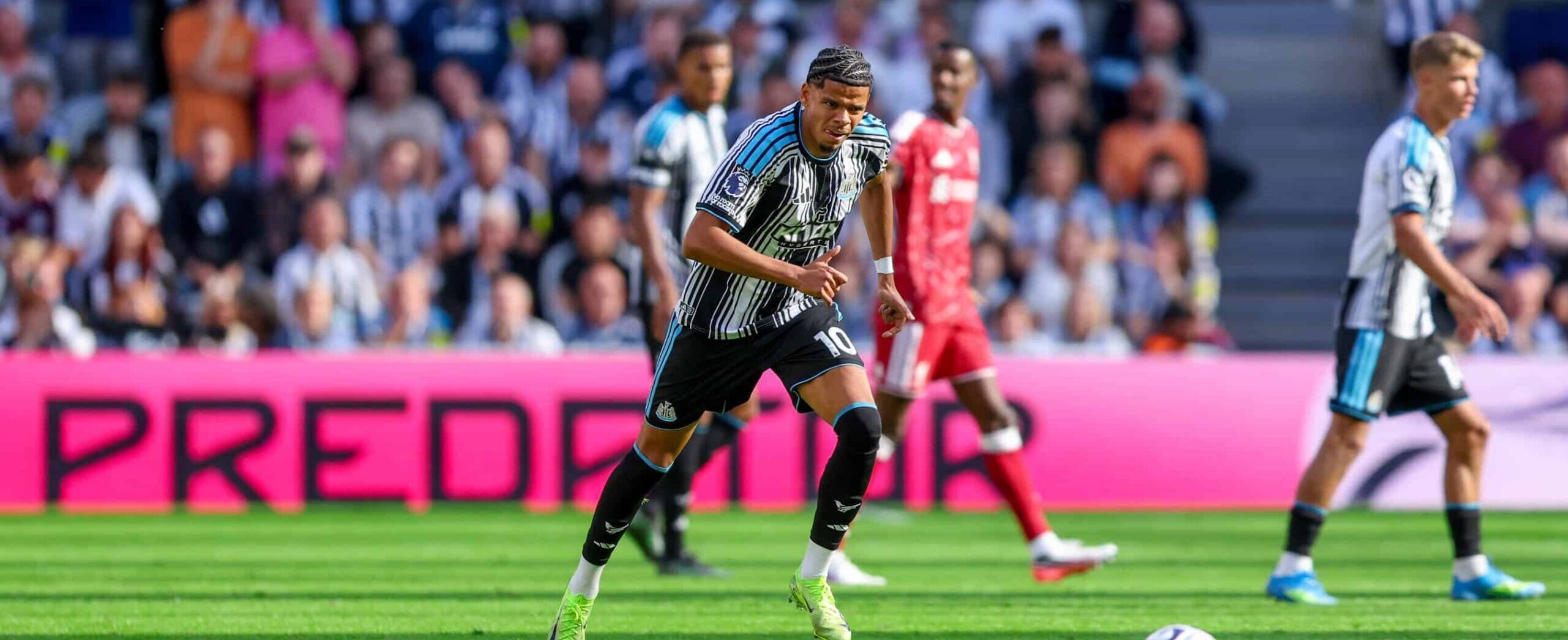 William Osula in action for Newcastle United in 2026