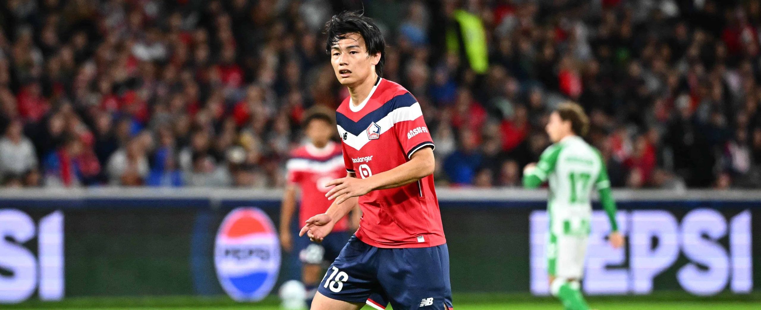 Ueda ayase in action for Lille in 2026