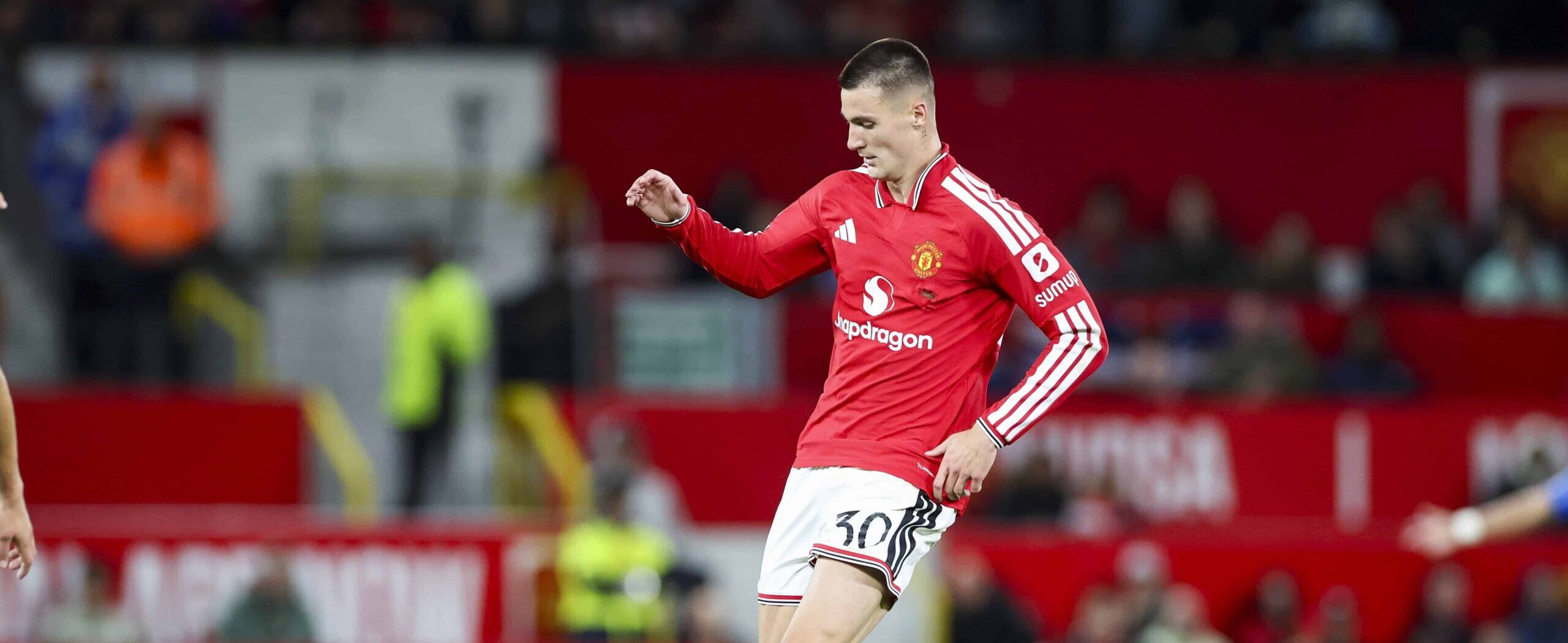Benjamin Sesko in action for Manchester United in 2026