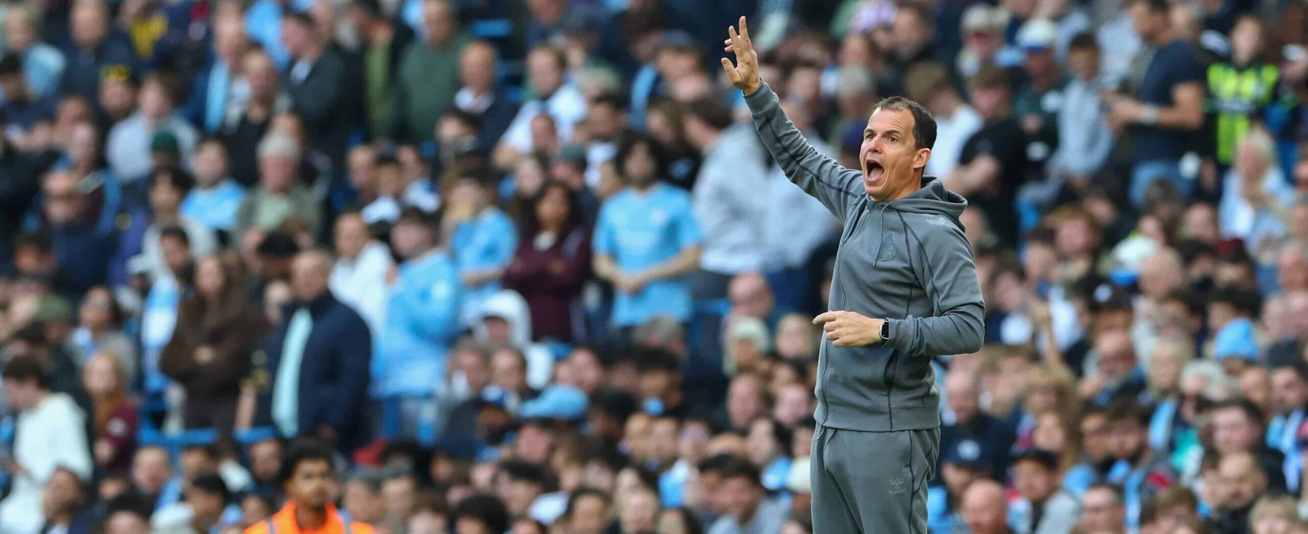 Regis Le Bris in action for Sunderland against Manchester City in 2026
