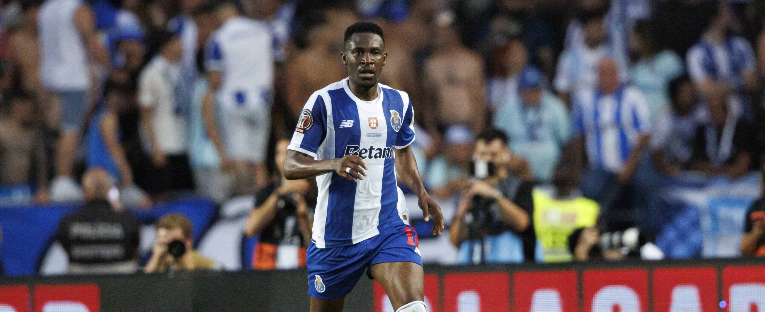 Zaidu Sanusi in action for Porto in 2026