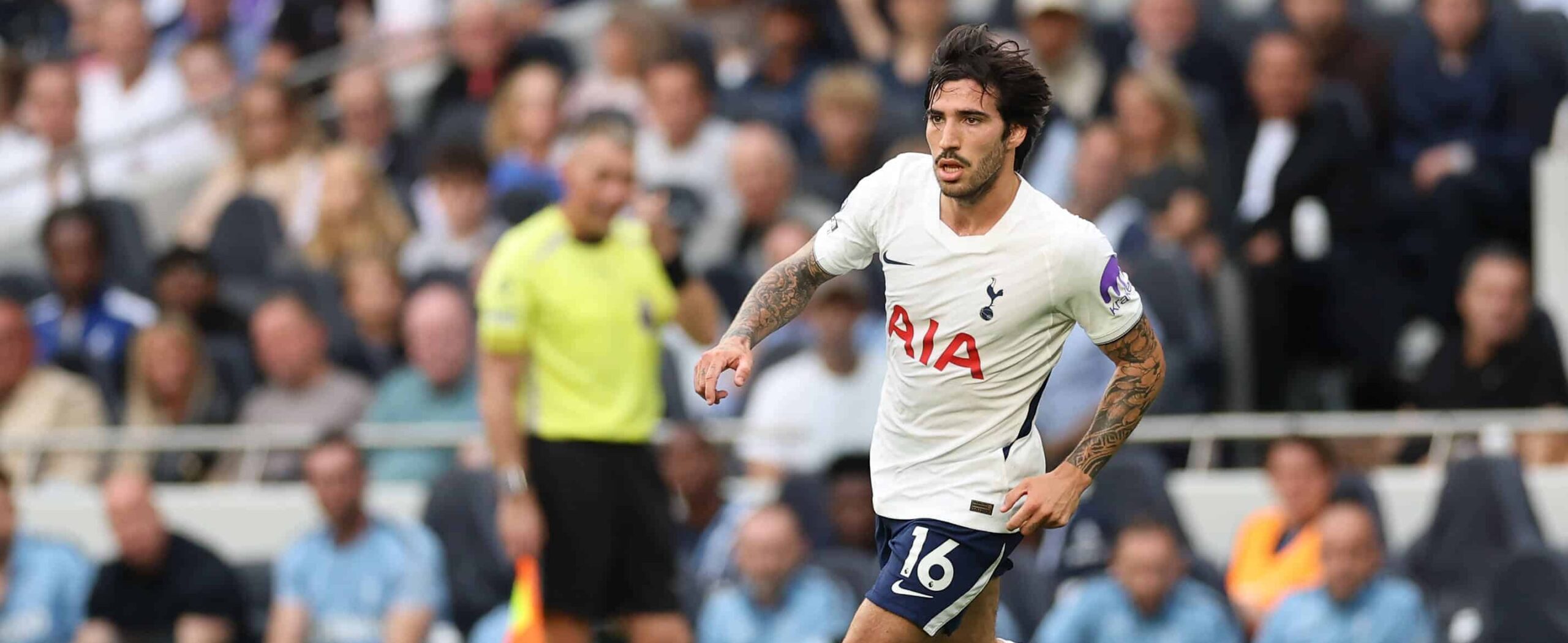 Sandro Tonali in action for Tottenham in 2026