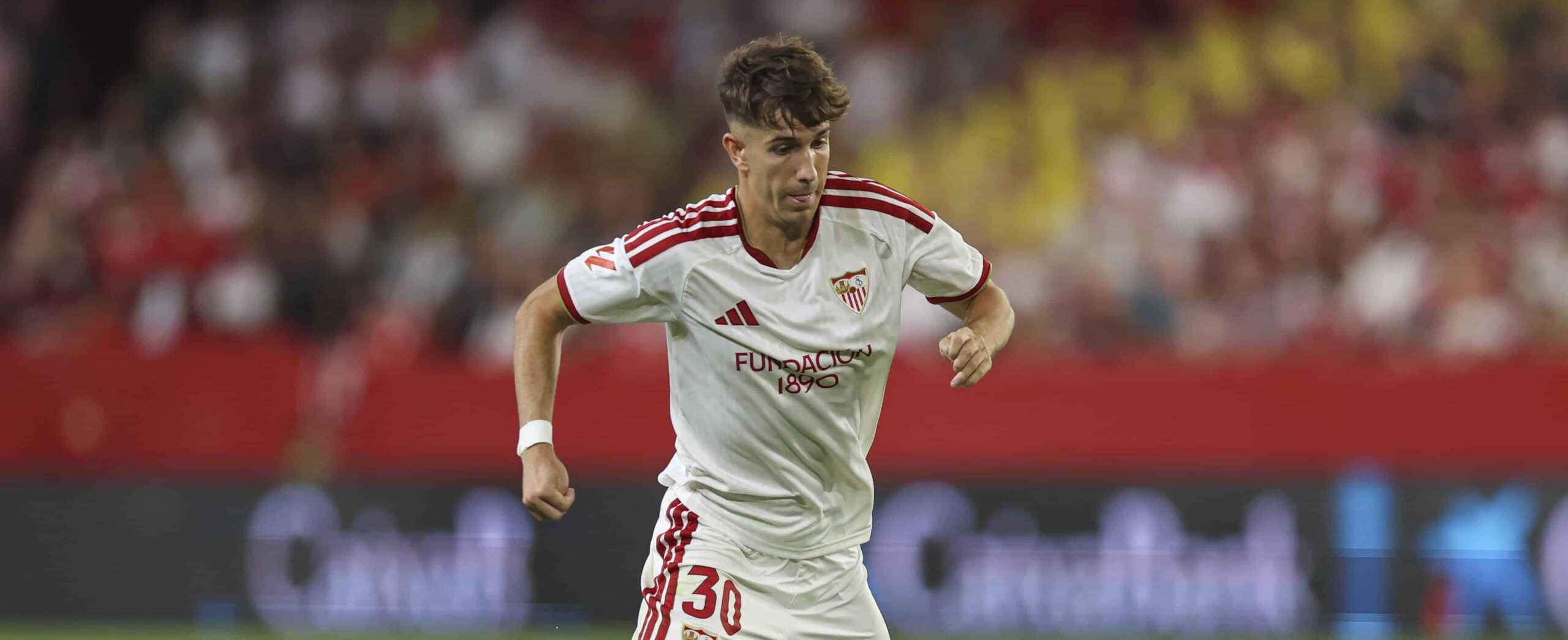 Miguel Sierra in action for Sevilla in 2026