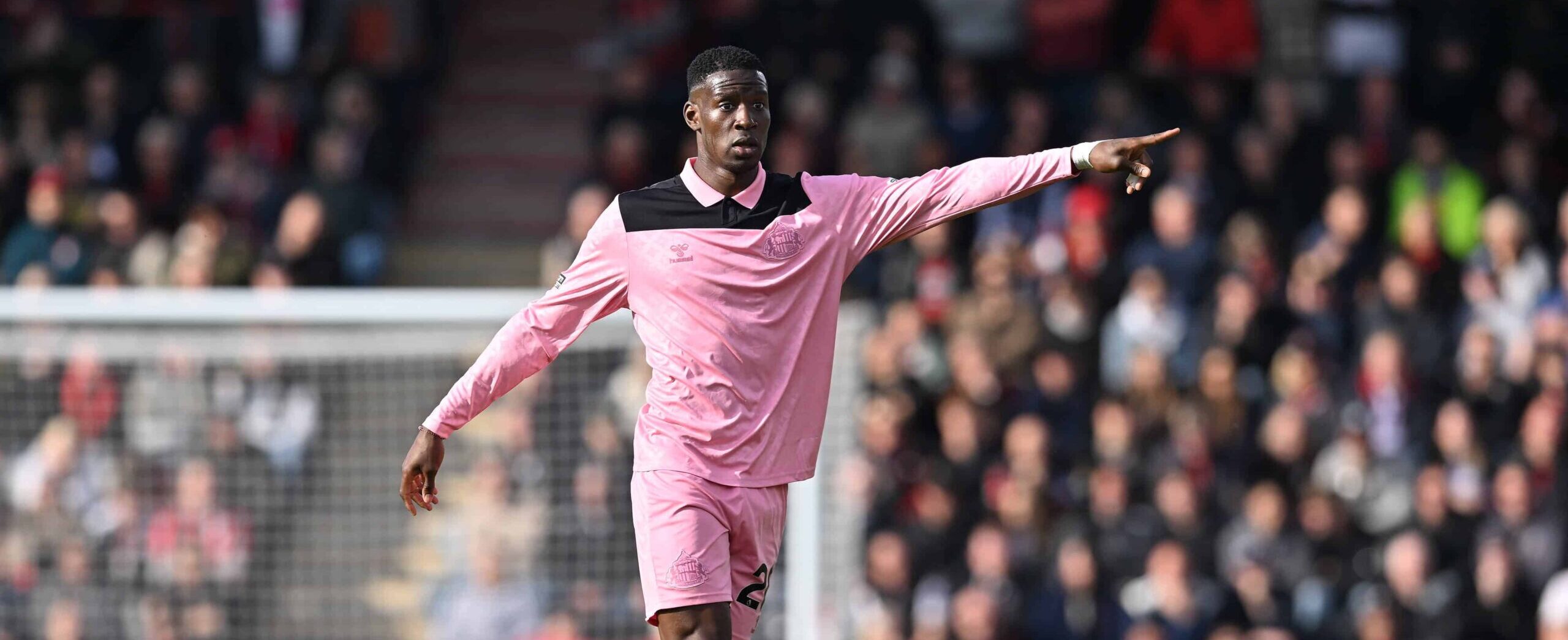 Nordi Mukiele in action for Sunderland in 2026